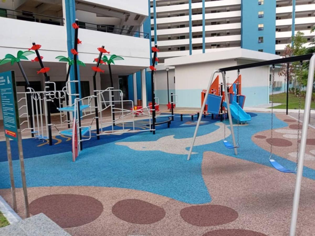 Pantai Puteri Melaka - Seaview 2 Bedroom Tanjung Kling Екстериор снимка
