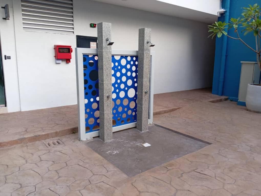 Pantai Puteri Melaka - Seaview 2 Bedroom Tanjung Kling Екстериор снимка